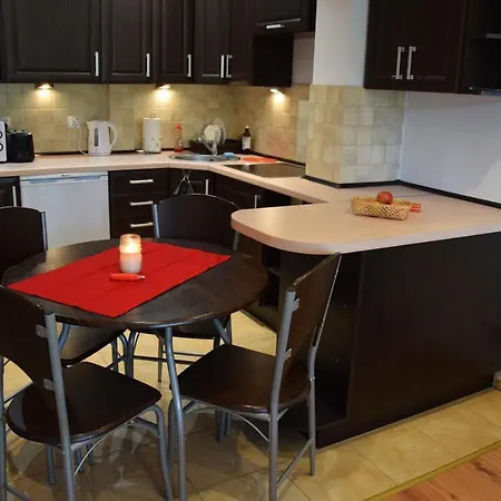 Apartment 101 Blue Mare